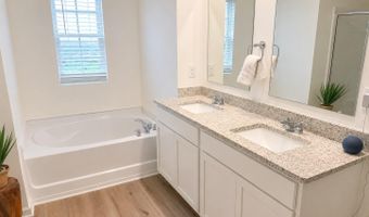 1096 GADWALL Dr, Alabaster, AL 35007