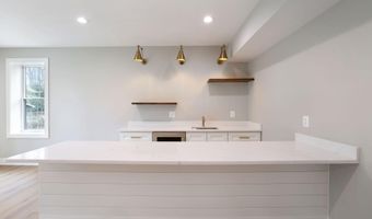 8525 RALEIGH Ave, Annandale, VA 22003