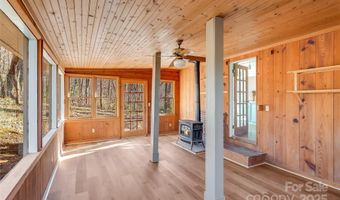 169 Balsam View Dr, Balsam, NC 28707