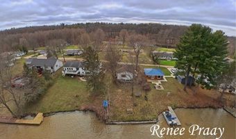 3511 Lake Allegan Dr, Allegan, MI 49010