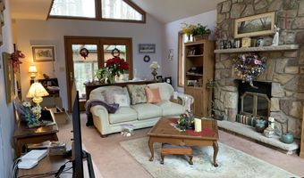140 Anna Rd, Blakeslee, PA 18610