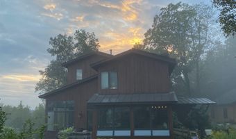 335 Valley View Dr, Addison, VT 05491