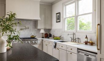 1602 Windsor Walk, Avondale Estates, GA 30002
