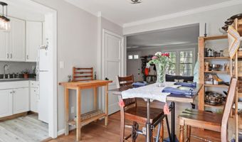 1709 S QUINCY St, Arlington, VA 22204