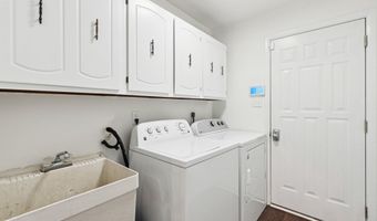 4606 HOLBORN Ave, Annandale, VA 22003