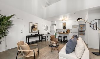 908 G St 13, San Diego, CA 92101
