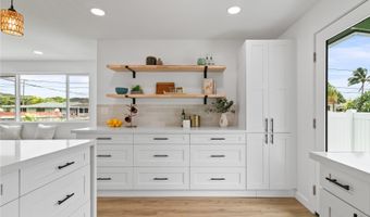 631 Punaa St, Kailua, HI 96734