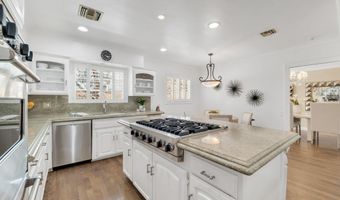 4423 Portico Pl, Encino, CA 91316