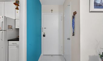 1121 ARLINGTON Blvd N 706, Arlington, VA 22209