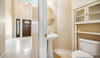 217 Sky View Dr, Adkins, TX 78101