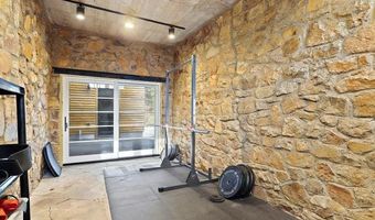 2347 S ARLINGTON RIDGE Rd, Arlington, VA 22202