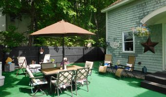 17 19 Boynton St, Bangor, ME 04401