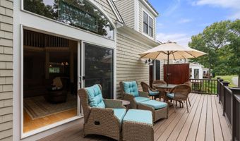 34 Turnberry Rd 34, Bourne, MA 02532