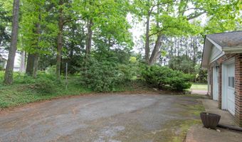 19494 Oakwood Dr, Abingdon, VA 24211