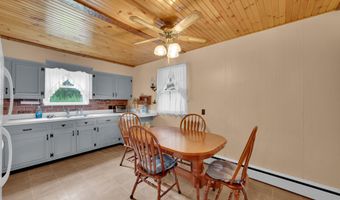 3238 Ridgewood Rd, Allenwood, NJ 08720