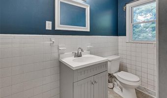 911 Old Liberty Rd, Asheboro, NC 27203