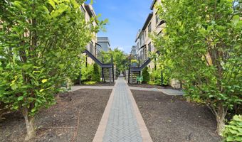 84 Normandy Ave G52, Columbus, OH 43215