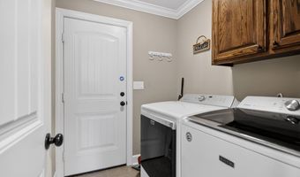 608 Surrey Ln, Benton, AR 72015
