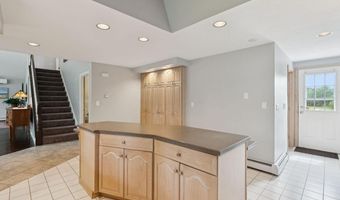 107 Kennebunk Rd, Alfred, ME 04002