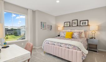 1768 S Port Dr, Antioch, IL 60002