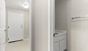 1081 S Positano Ave, Anaheim, CA 92808