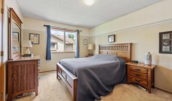 3441 E Mineral Pond Blvd, Anoka, MN 55303