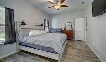 350 N 10th St, Aransas Pass, TX 78336