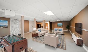 27 Southview Ter S, Middletown, NJ 07748