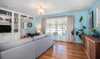 2576 Packard St, Ann Arbor, MI 48104