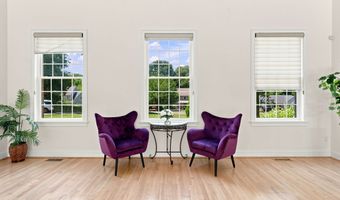 52 Country Club Rd, Bolton, CT 06043