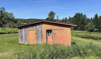 303 BOLTON Rd, Cabot, VT 05647