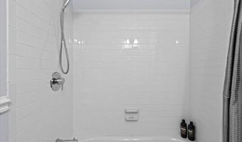 2652 WOODLEY Pl NW, Washington, DC 20008