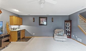 12830 Glen Ct, Apple Valley, MN 55124