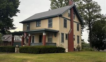 1404 S 8th St, Atchison, KS 66002