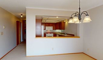424 14th St #202, Bellingham, WA 98225