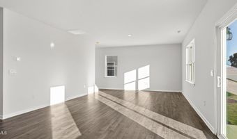 26 Green Laurel Dr, Angier, NC 27501