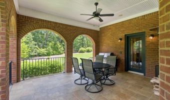 584 Southgate Dr, Camden, SC 29020