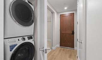801 N FAIRFAX St #318, Alexandria, VA 22314