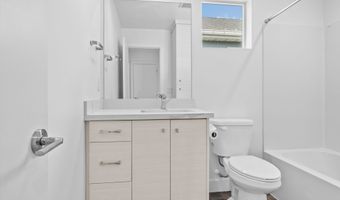 1046 W ALBION Mdw, Bluffdale, UT 84065