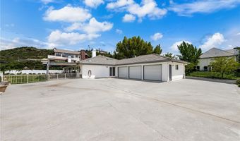 36608 Oak Ridge Dr, Yucaipa, CA 92399