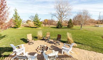 4102 Ballentine Dr, Ames, IA 50010