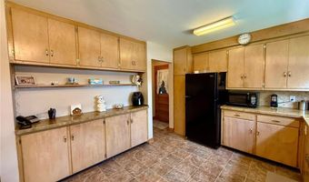 905 Clausen Ave, Albert Lea, MN 56007
