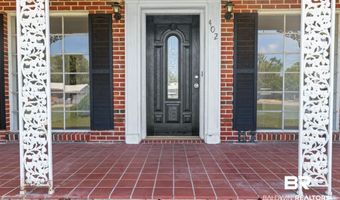 402 E Poplar St, Atmore, AL 36502