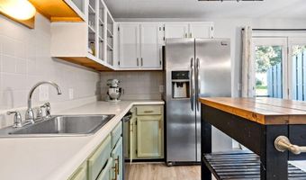 47 Morgan Ave 45, Johnston, RI 02919