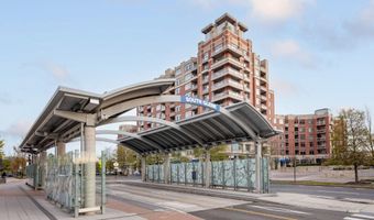 3650 S GLEBE Rd 450, Arlington, VA 22202