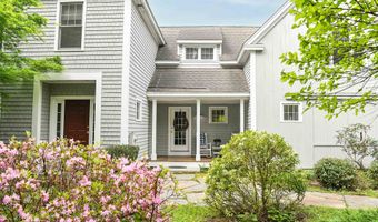2 Parker Farm Ln, Amherst, NH 03031