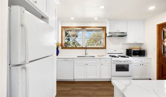 15330 Alicante Rd, La Mirada, CA 90638