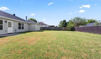 806 Summitchase Rd, Bentonville, AR 72712