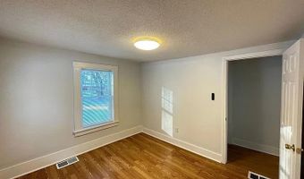 24 Grandview Rd, Bow, NH 03304