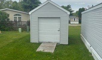 783 Ascot Cir, Almont, MI 48003